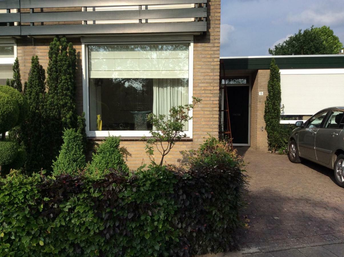 De Aremberg Bed and Breakfast Waalre Eksteriør billede